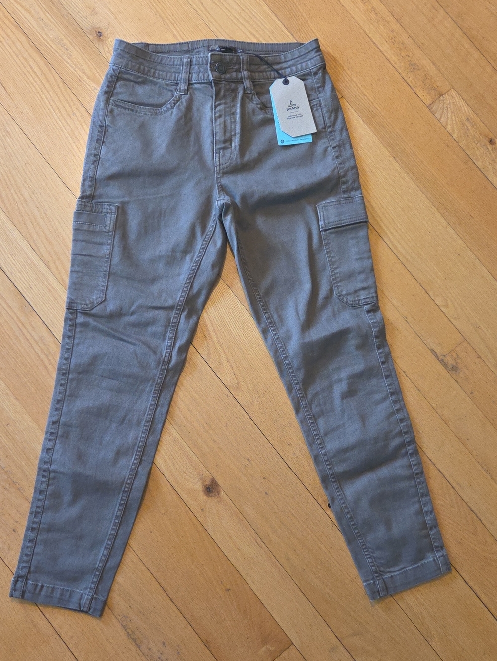 Prana Women's Dollia Ankle Pant in Mud Color.